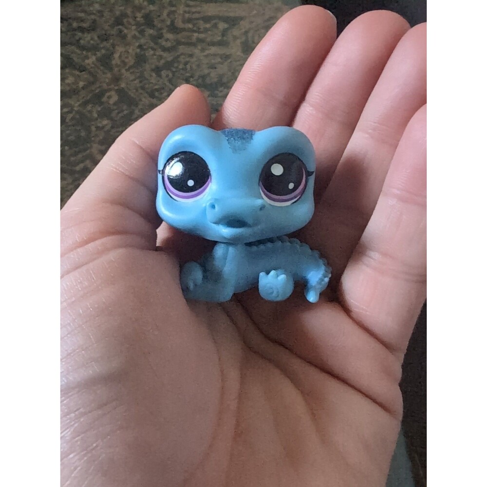 Littlest Pet Shop Authentic # 2-S9 Sleek Gatori Blue Crocodile Alligator Glitter